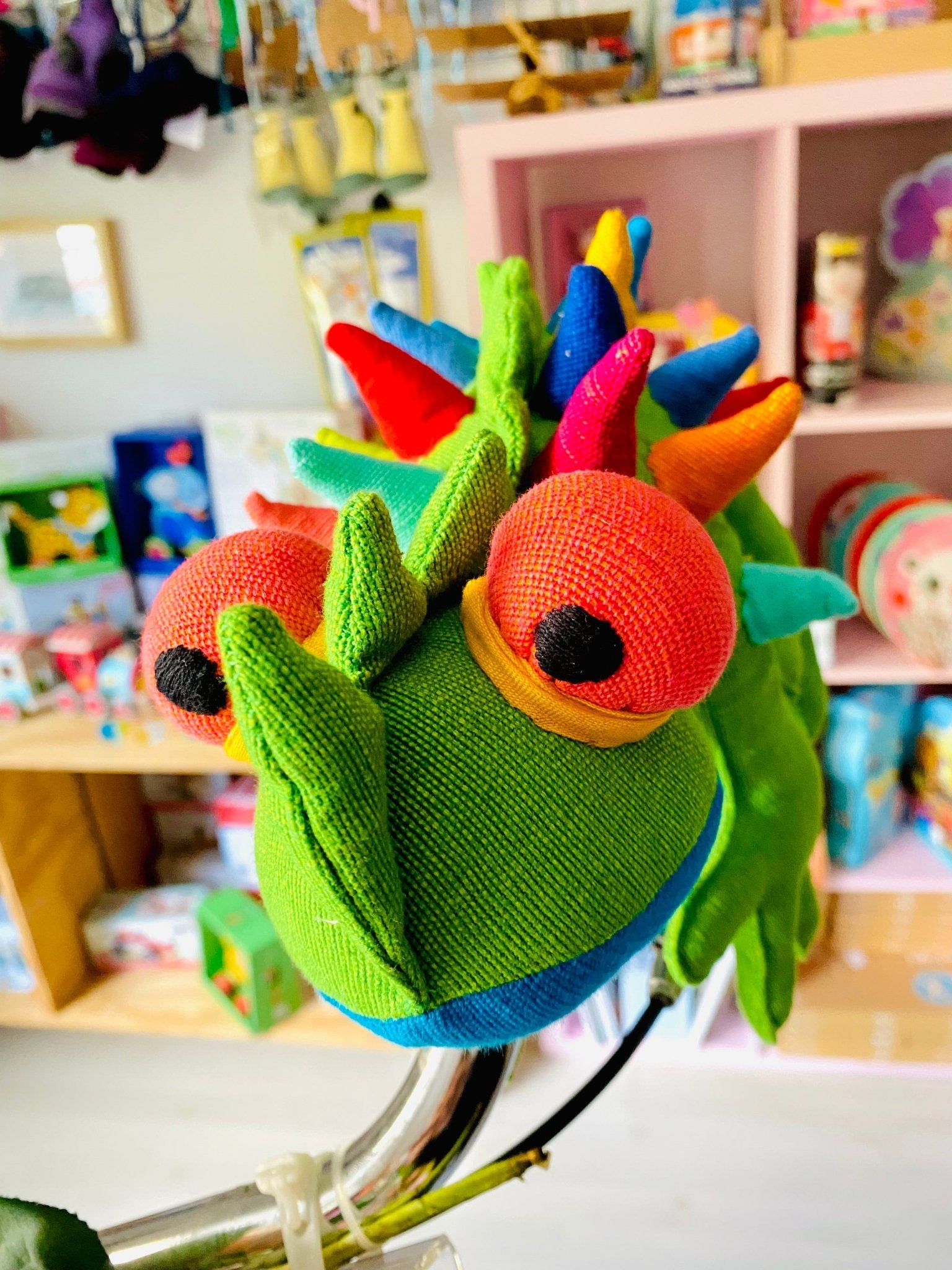 Bunter Dorndrache Kuscheltier Chameleon 30 cm Barefoot