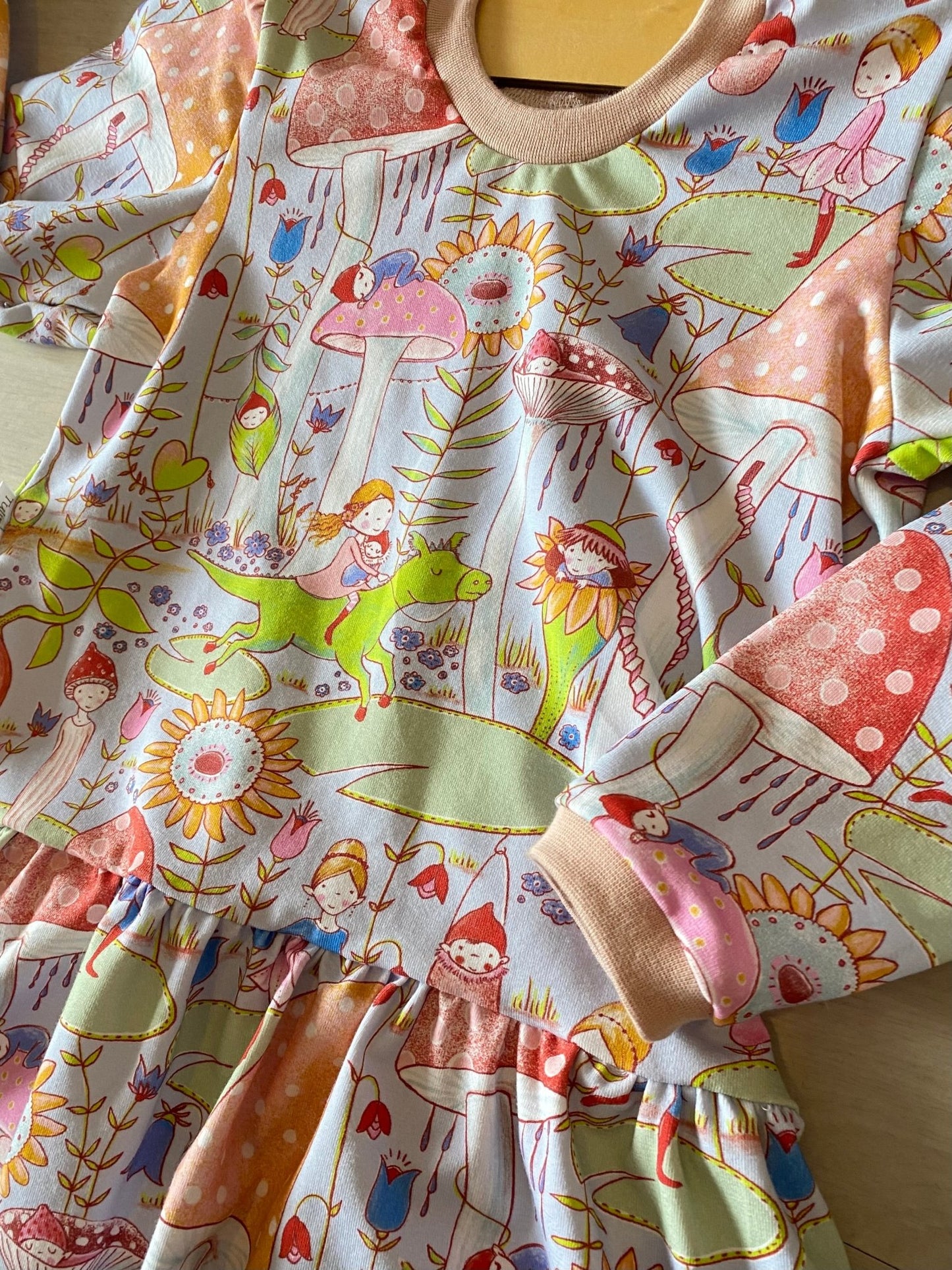 Kleid Fantasiewesen Feen Tulipas Berlin
