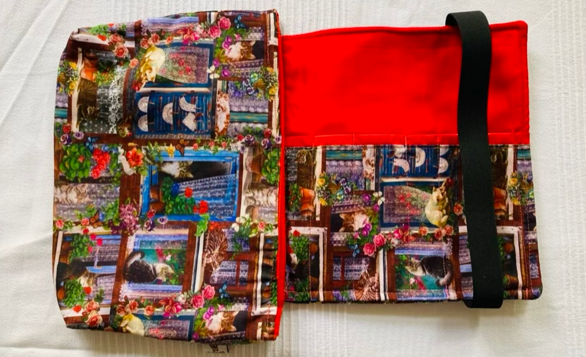 Buch-Organizer „Katzen am Fenster“ – Größe M Tulipas handmade