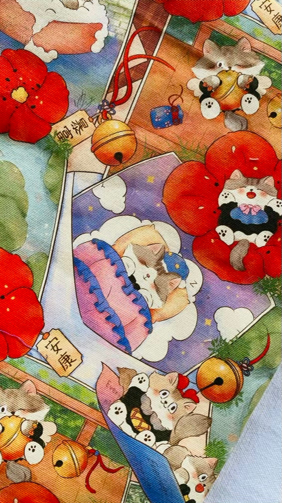 Gepolsterte Buchhülle „Blumen-Katzen" mit Fronttasche · Booksleeve 20 x 26 cm · handgemacht Tulipas handmade