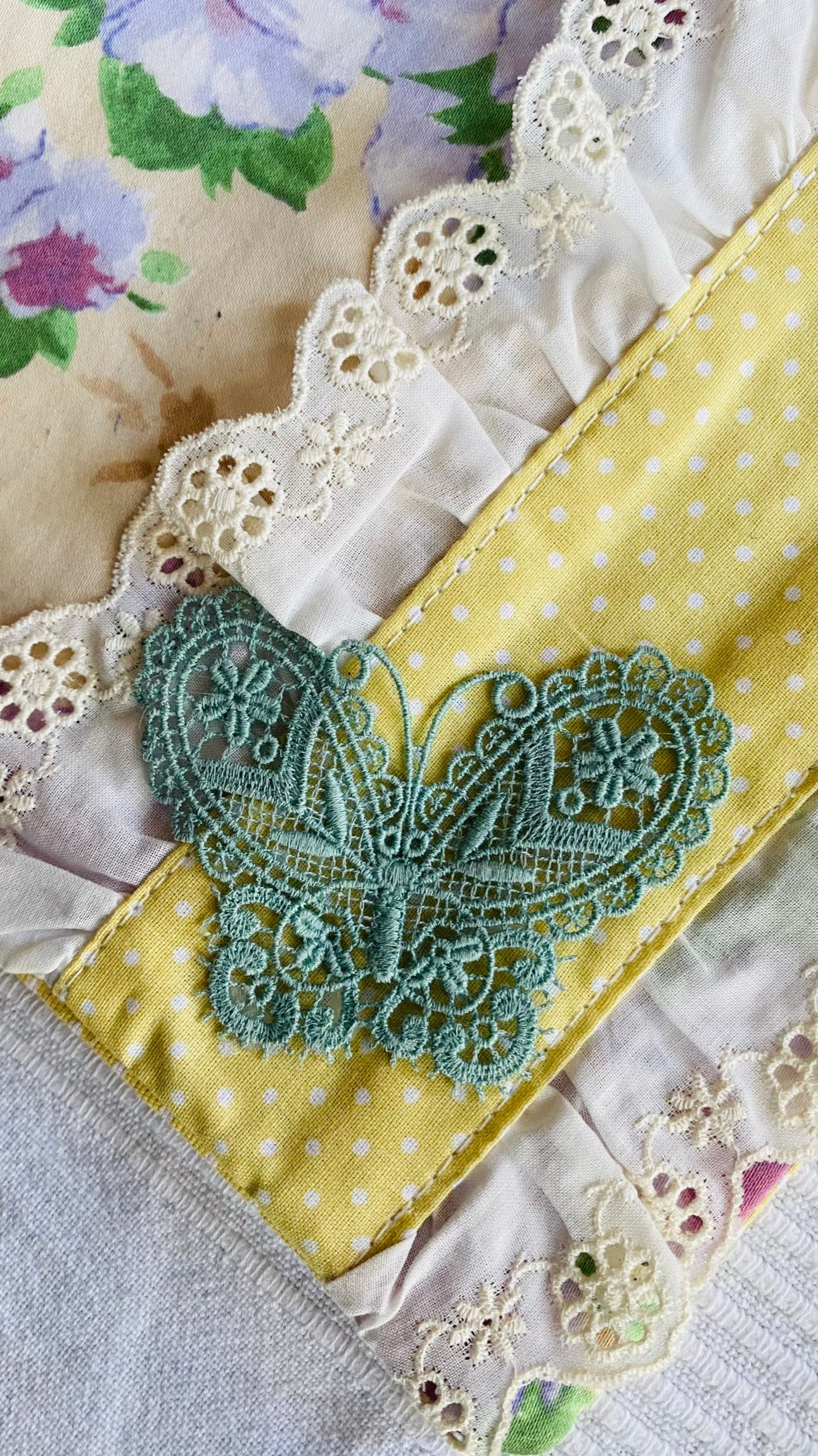 Buchhülle "Schmetterling"aus Stoff für Bücher & Notizbücher Tulipas handmade