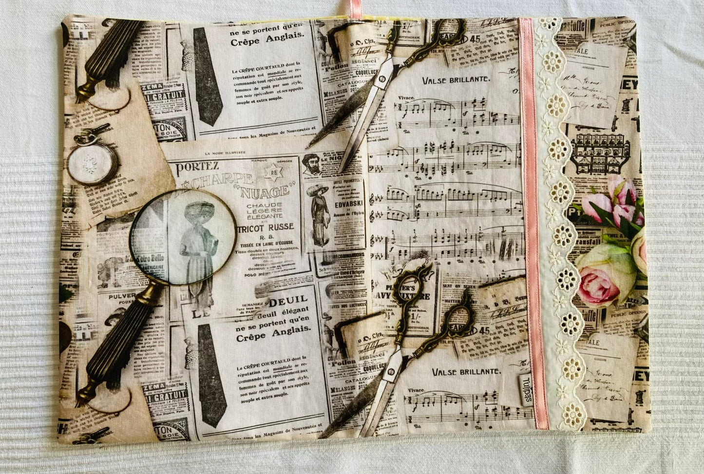 Buchhülle "Musiknoten"aus Stoff für Bücher & Notizbücher Tulipas handmade