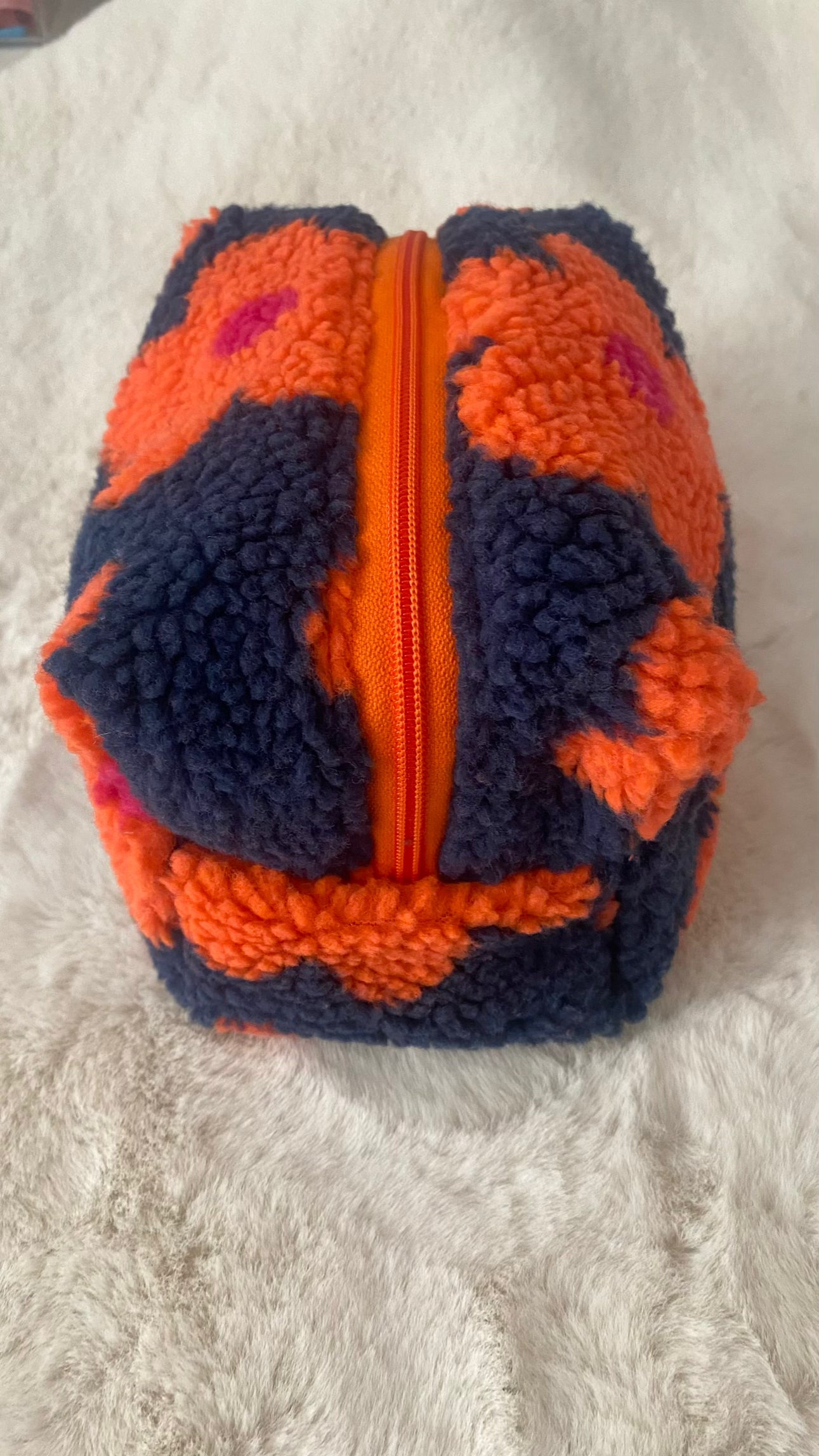 Kosmetiktasche Flower Power – Bunte Retro-Blumen| Handmade Berlin Tulipas handmade