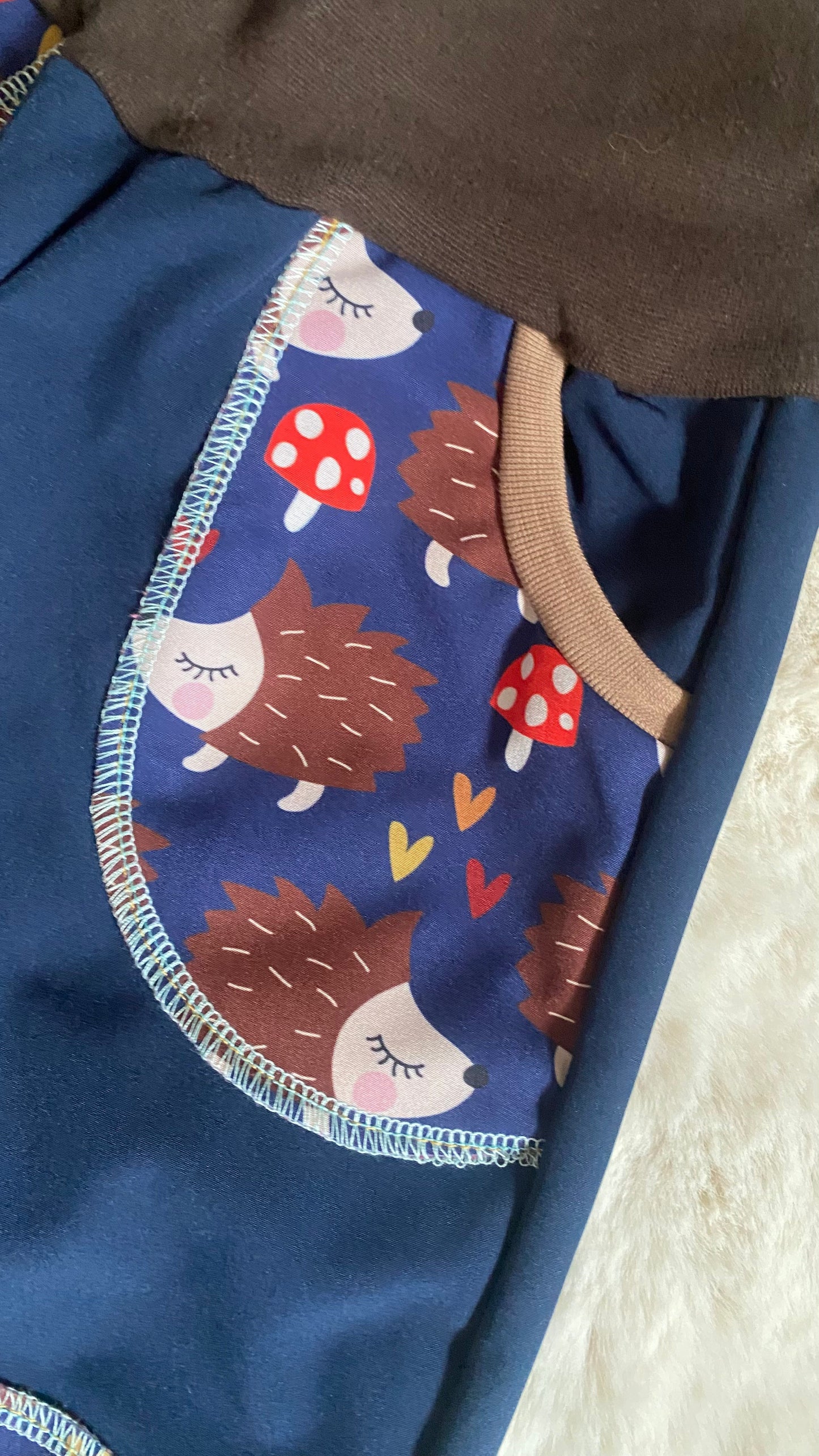 Softshell Outdoor Kinderhose Igel im Wald Tulipas Berlin
