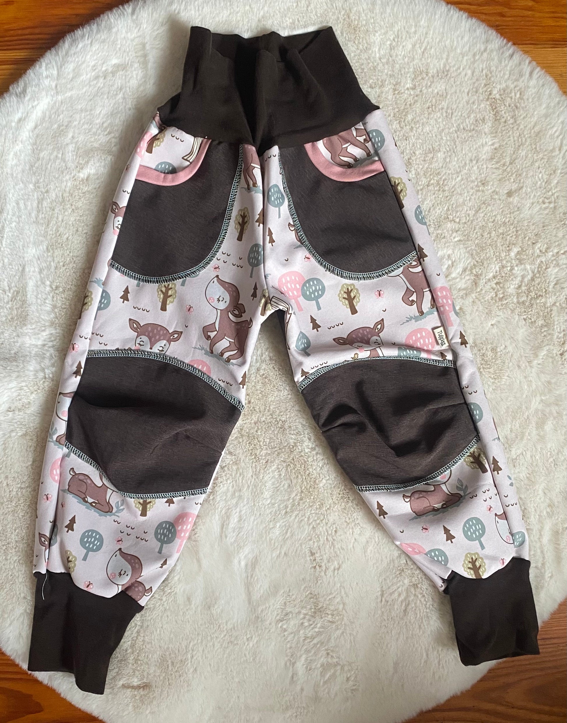 Softshell Outdoor Kinderhose Reh im Wald Tulipas Berlin