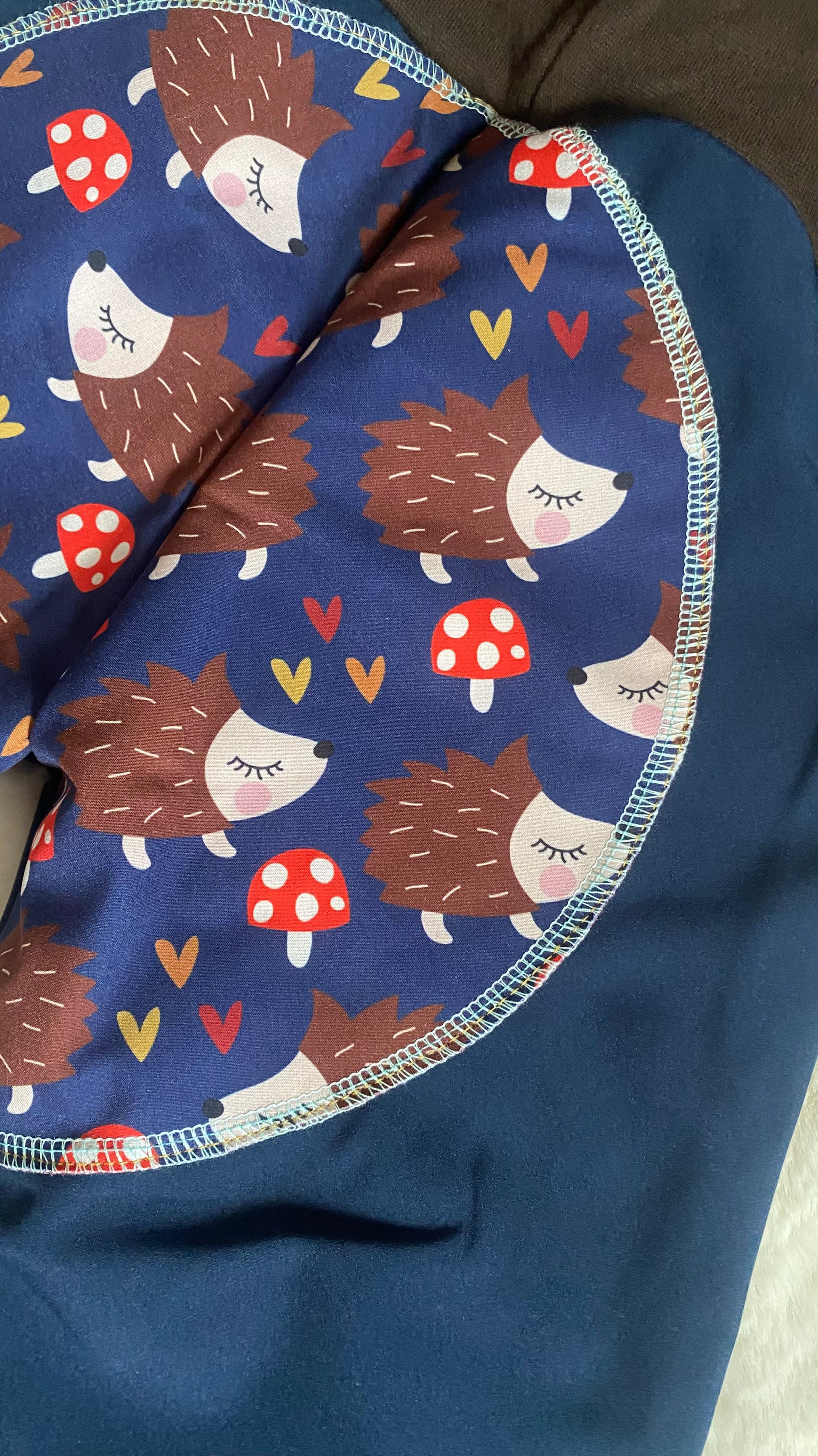 Softshell Outdoor Kinderhose Igel im Wald Tulipas Berlin