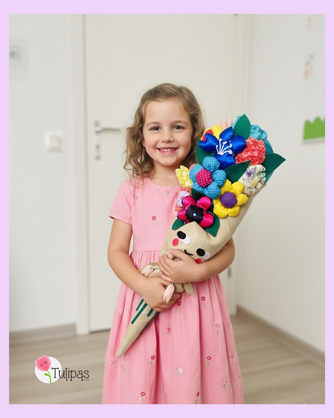 Handgefertigte Stoffschultüte Blumenstrauß für Mädchen in Rosa und Naturtönen