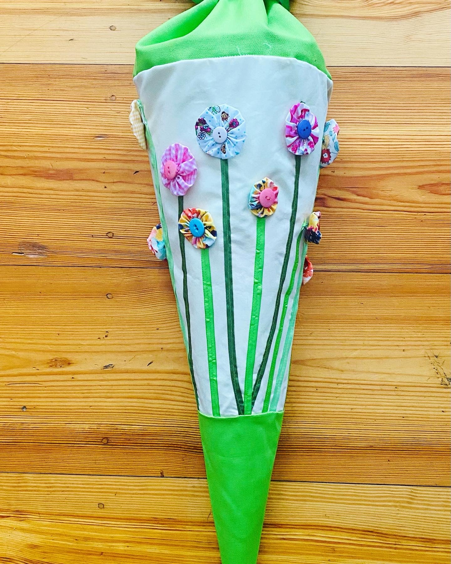 Schultüte mit Blumen Mädchen Schultüte Tulipas Berlin