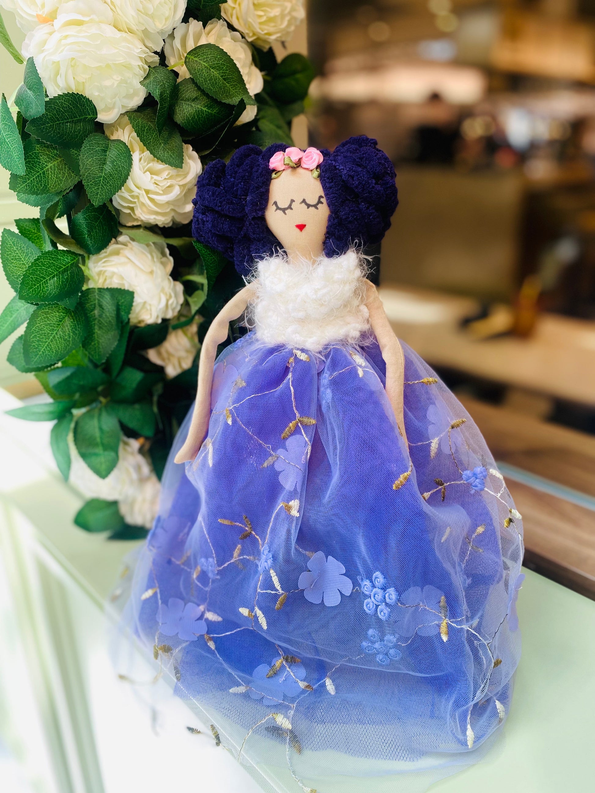 Handgemachte Stoffpuppe für Kinder – liebevolles Einzelstück aus Stoff Tulipas Berlin