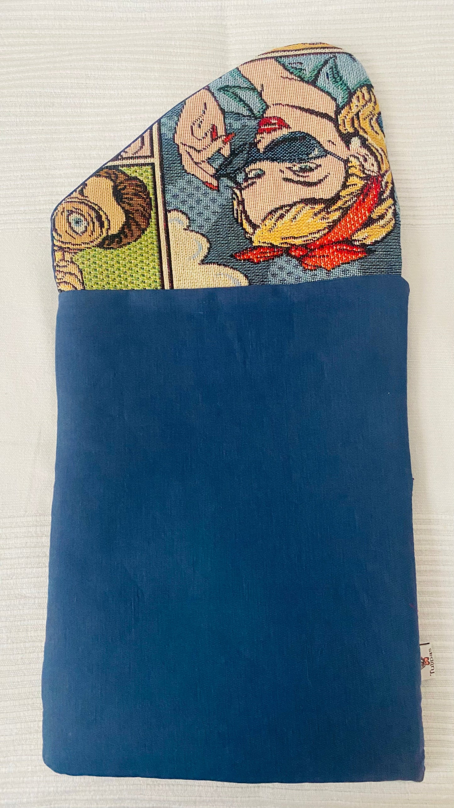 Buch-Organizer „Pop Art“ – handgemachte Büchertasche | 22 × 28 cm Tulipas handmade