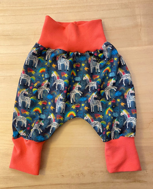 Pumphose babyhose Mitwachshose Einhorn Tulipas Berlin